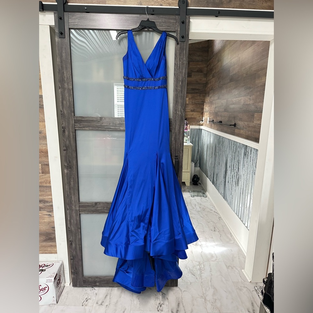 Camille La Vie Royal Blue Dress 
Size 2